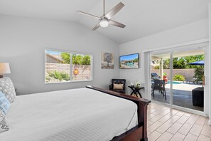4 habitaciones, escritorio, tabla de planchar con plancha y wifi gratis 