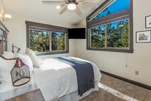 7 Schlafzimmer, Bügeleisen/Bügelbrett, WLAN, Bettwäsche