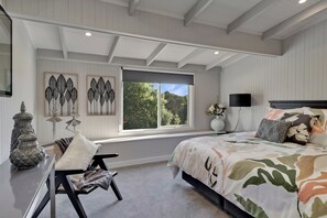 5 chambres, fer et planche à repasser, Wi-Fi gratuit, draps fournis