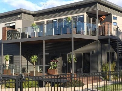 St Helens Beach House