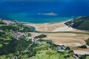 Beach - Cabin in full nature with pool 8 minutes from the beach  (EA)