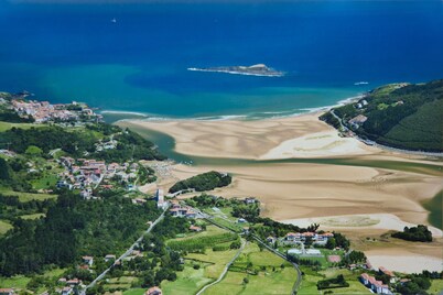 Cabin in full nature with pool 8 minutes from the beach