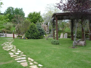 Property grounds - Cabin in full nature with pool 8 minutes from the beach  (EA)