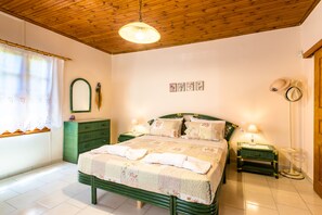 3 chambres, coffre-fort, bureau, système d’insonorisation