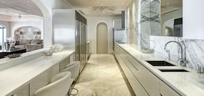 5 bedrooms, free WiFi - Condo Old Trees 6 - Firefly (Paynes Bay)