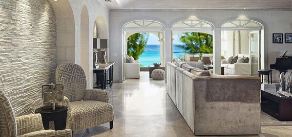 TV, DVD player - Condo Old Trees 6 - Firefly (Paynes Bay)