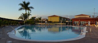 nice double sided, comfortable and located in quiet area