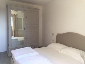 1 chambre, coffres-forts dans les chambres, Wi-Fi, draps fournis