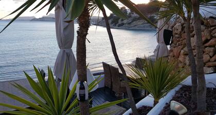 Superbe villa jumelée moderne de 2 chambres à coucher, Moraira, climatisation gratuite / WiFi gratuit!