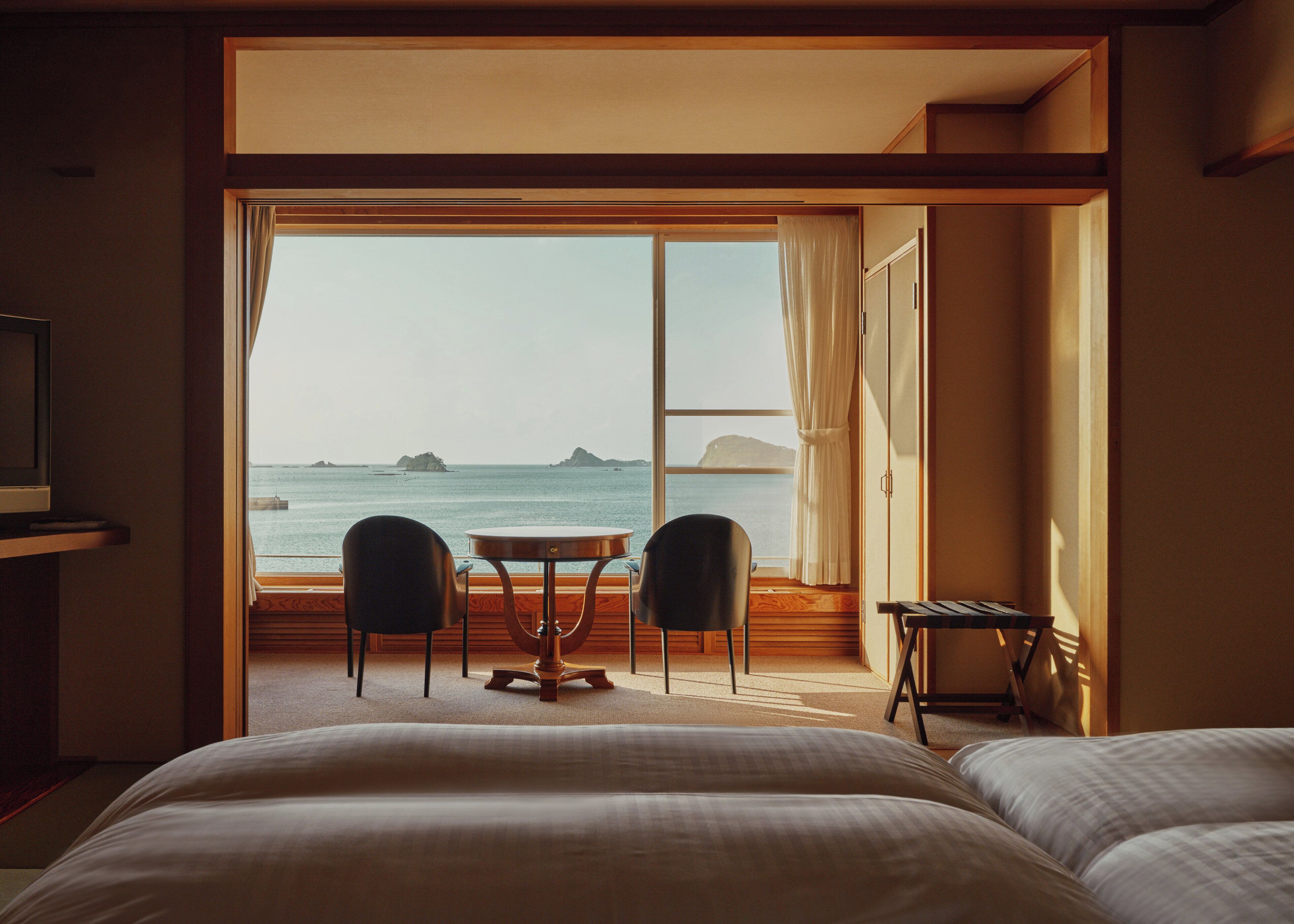 Cobrellits, minibar gratuït i caixa forta a l&#x27;habitació 