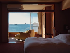 Premium-Zimmer, 2 Schlafzimmer, Balkon, Meerblick (Open air-Bath) | Ausblick vom Zimmer