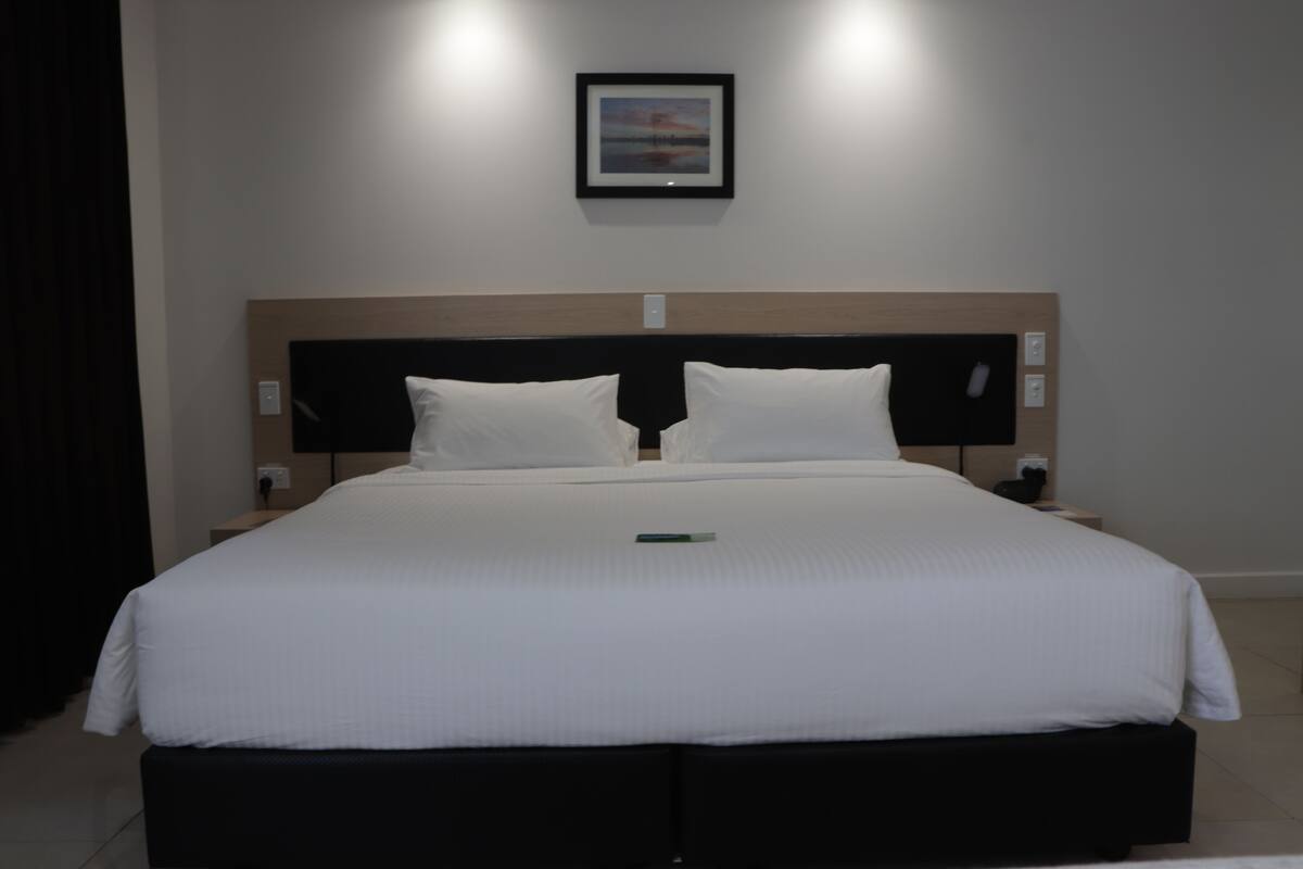 In-room safe, soundproofing, iron/ironing board, WiFi (free)