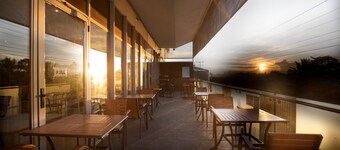 カソワリー ホテル