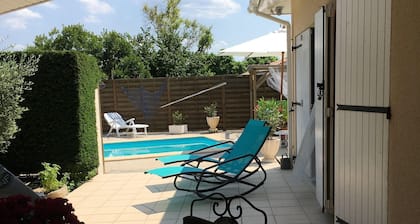 House 25 km from Dune du Pyla and Arcachon, 60 km from Cap Ferret