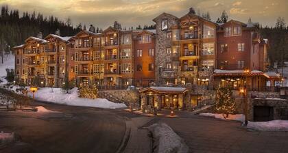 Luxury kahden makuuhuoneen huoneisto Northstar Village - Ski In, Ski Out!