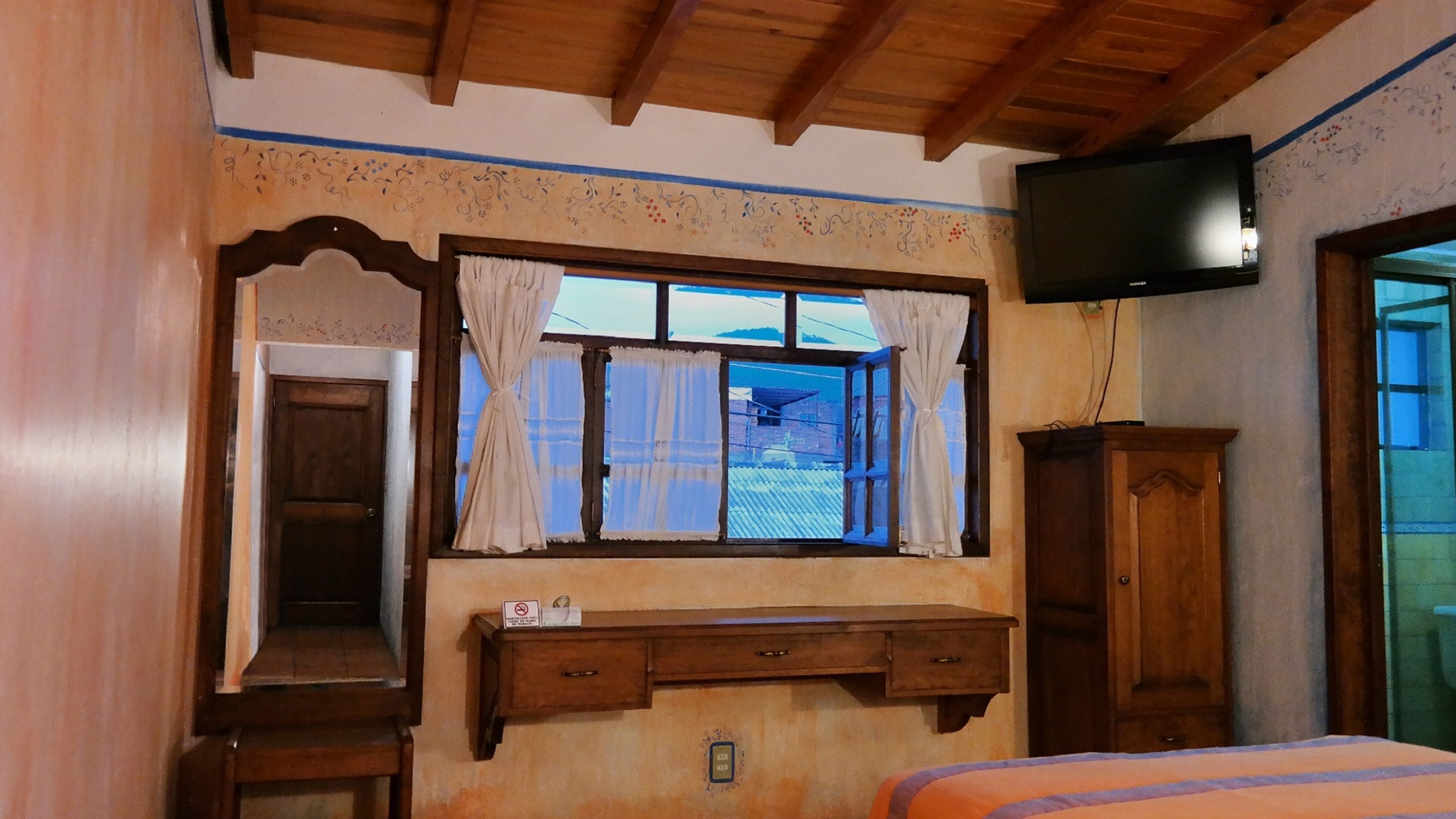 design room, non smoking, city view | 1 bedroom, down duvets, individually decorated, individually furnished