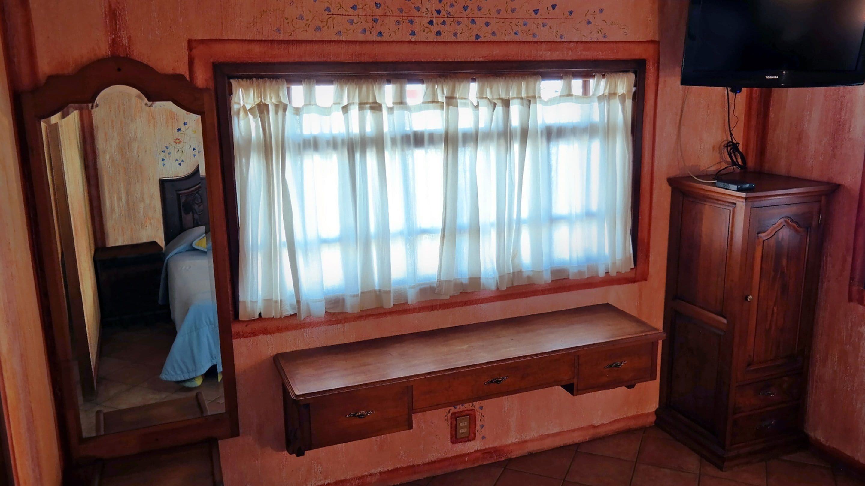 design room, non smoking, city view | room amenity