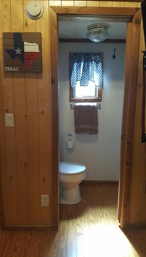 Shower, towels, soap, shampoo