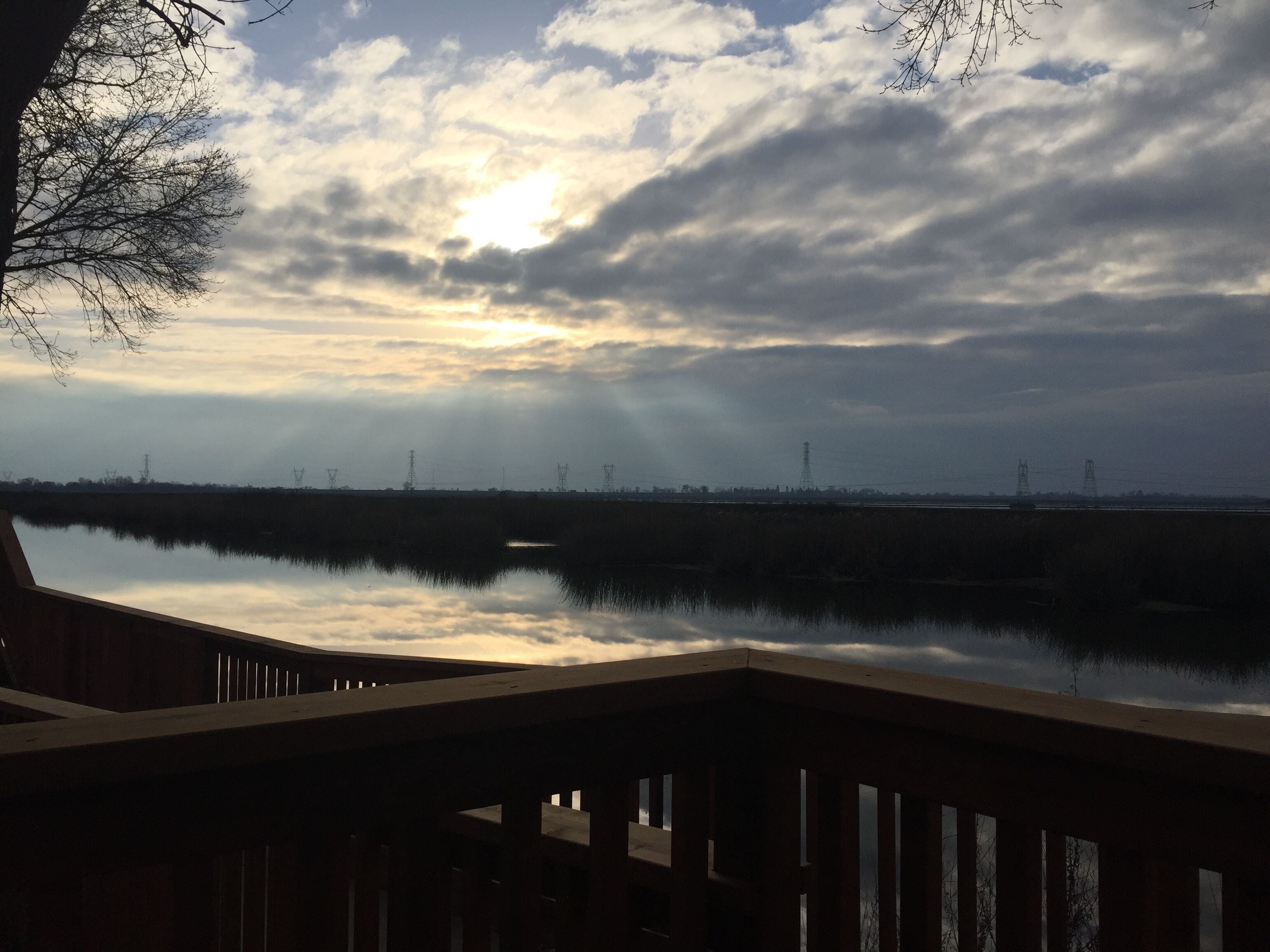 Deluxe "Sunset" Vacation rental in private marina on the California Delta in Stockton, United States