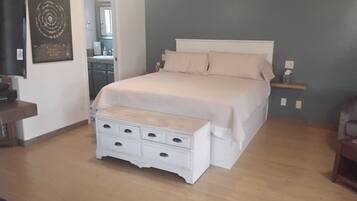 1 chambre, fer et planche à repasser, Wi-Fi, draps fournis