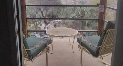 Kaupunkien ulkopuolella sijaitsevat maakohdat