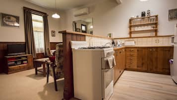 Cottage dành cho gia đình, 2 phòng ngủ | Bếp riêng | Tủ lạnh, lò vi sóng, lò nướng, bếp nấu