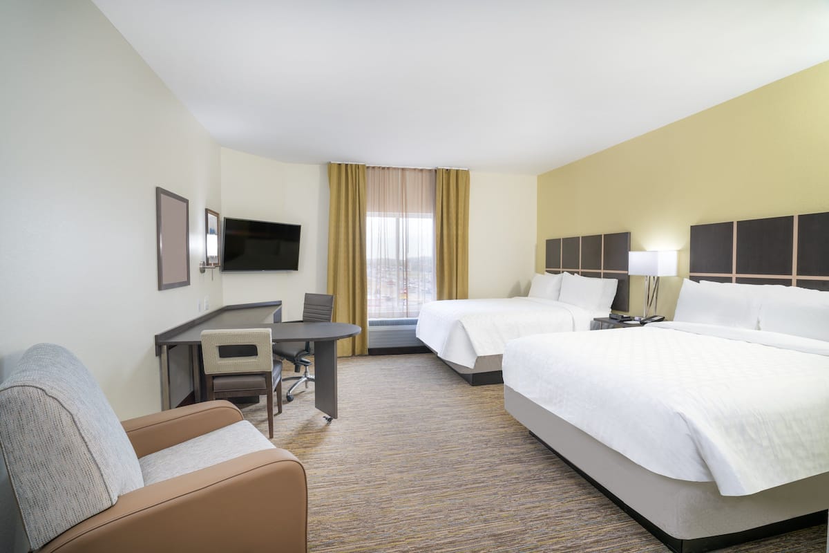In-room safe, individually decorated, individually furnished, desk