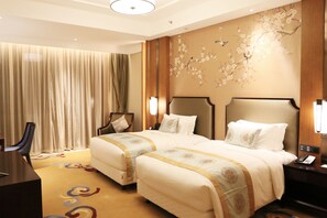 Minibar, desk, blackout curtains, free WiFi - Changsha Tongguan Macrolink Legend Hotel (Changsha)