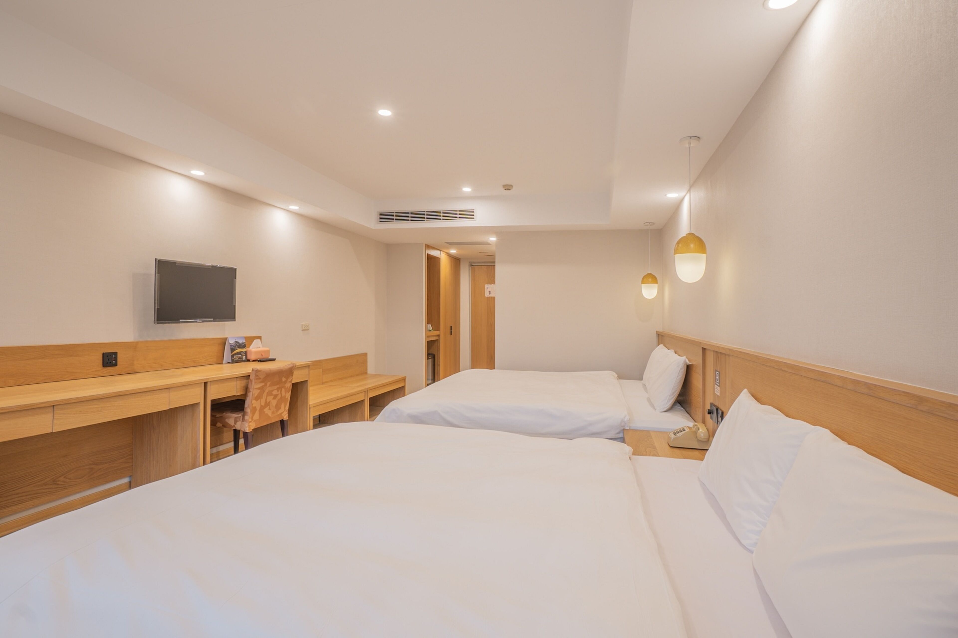 Photo - Hamilton Hotel