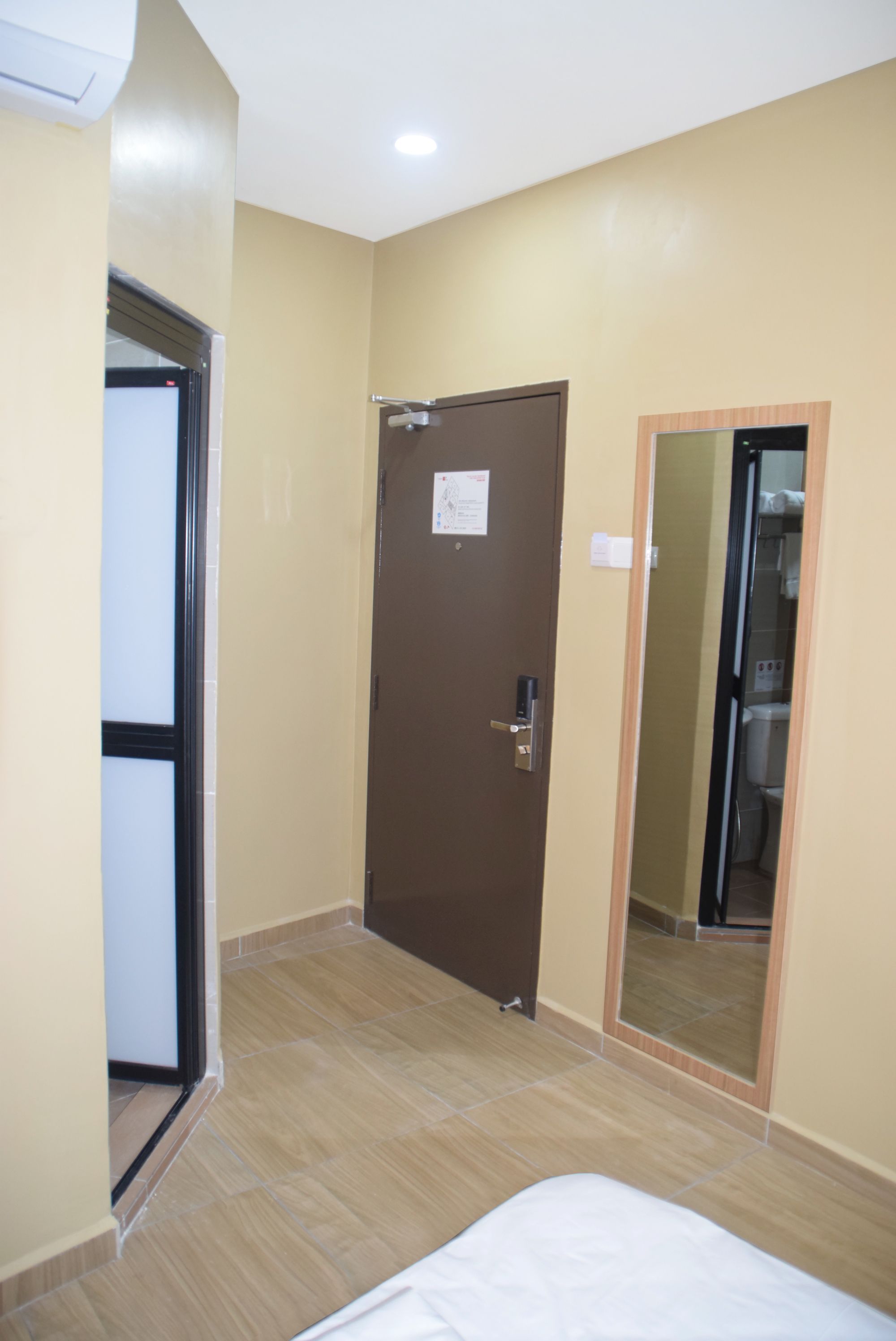 twin room (without window) | desk, blackout curtains, iron/ironing board, free wifi