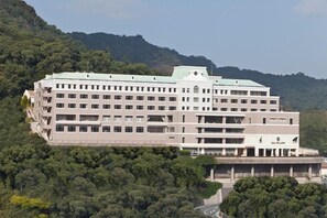 Exterior - Luke Plaza Hotel (Nagasaki)