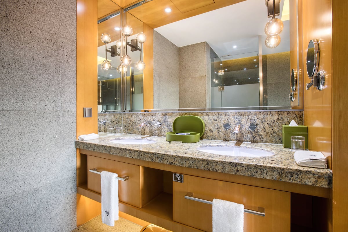 free toiletries, hair dryer, bathrobes, slippers