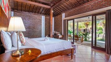 FRii Villa | Premium bedding, iron/ironing board, free WiFi, bed sheets