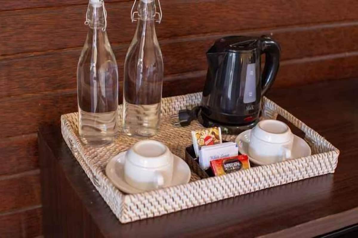 Kaffee und/oder Kaffeemaschine