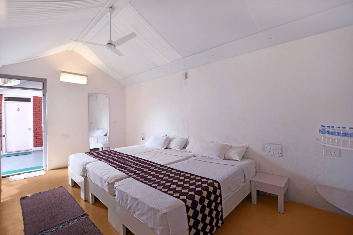 Casa de campo executiva, 1 cama de casal, para não fumantes, vista para a montanha | 1 quarto, roupas de cama premium, cofres nos quartos, escrivaninha