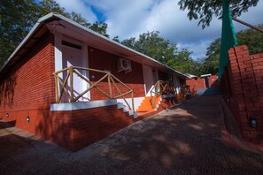 Exterior - Wonder Mountain Valley Resort (Sandur)