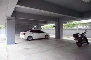 Free self parking