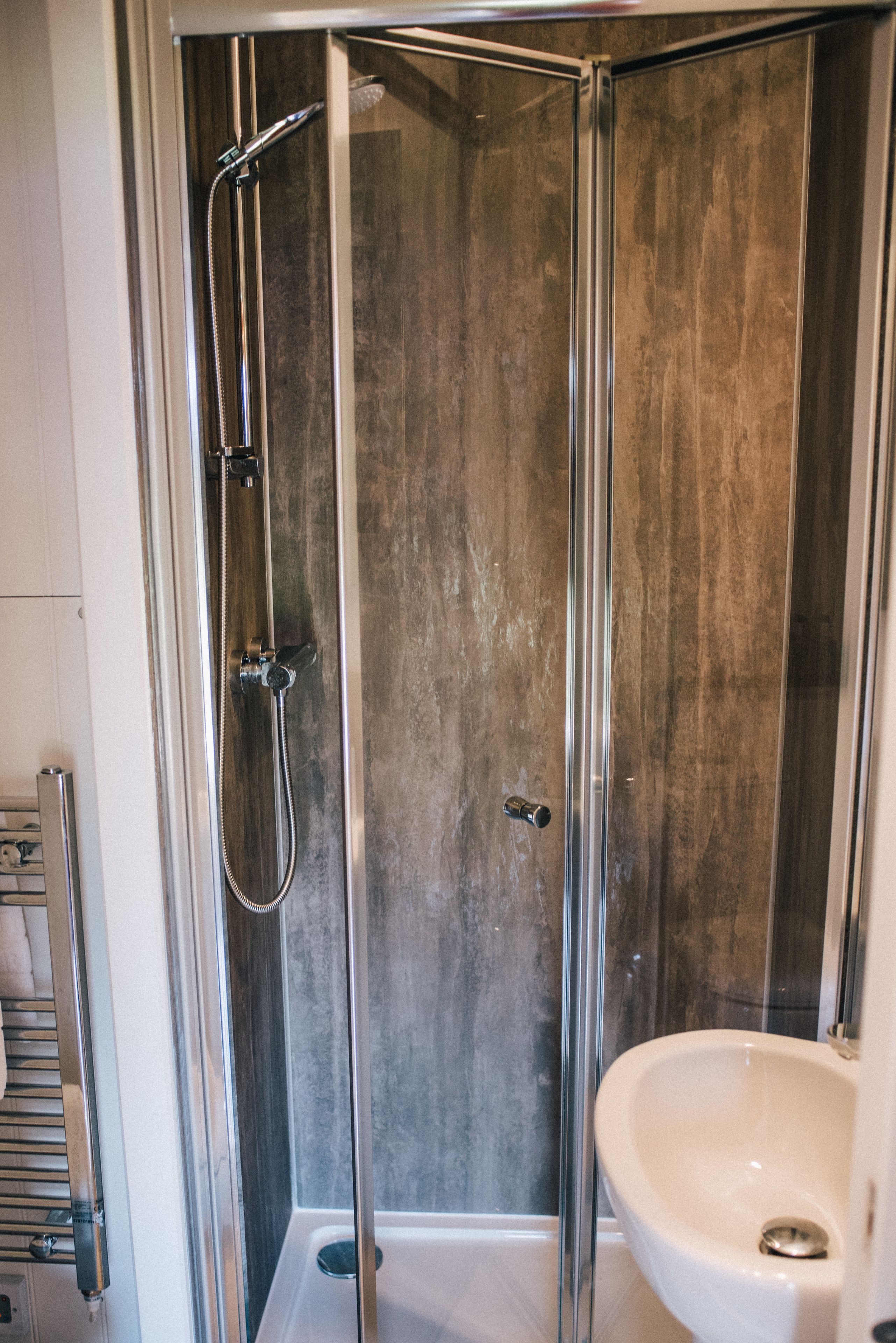 Bathroom shower