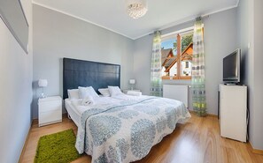 Apartment (30.1)