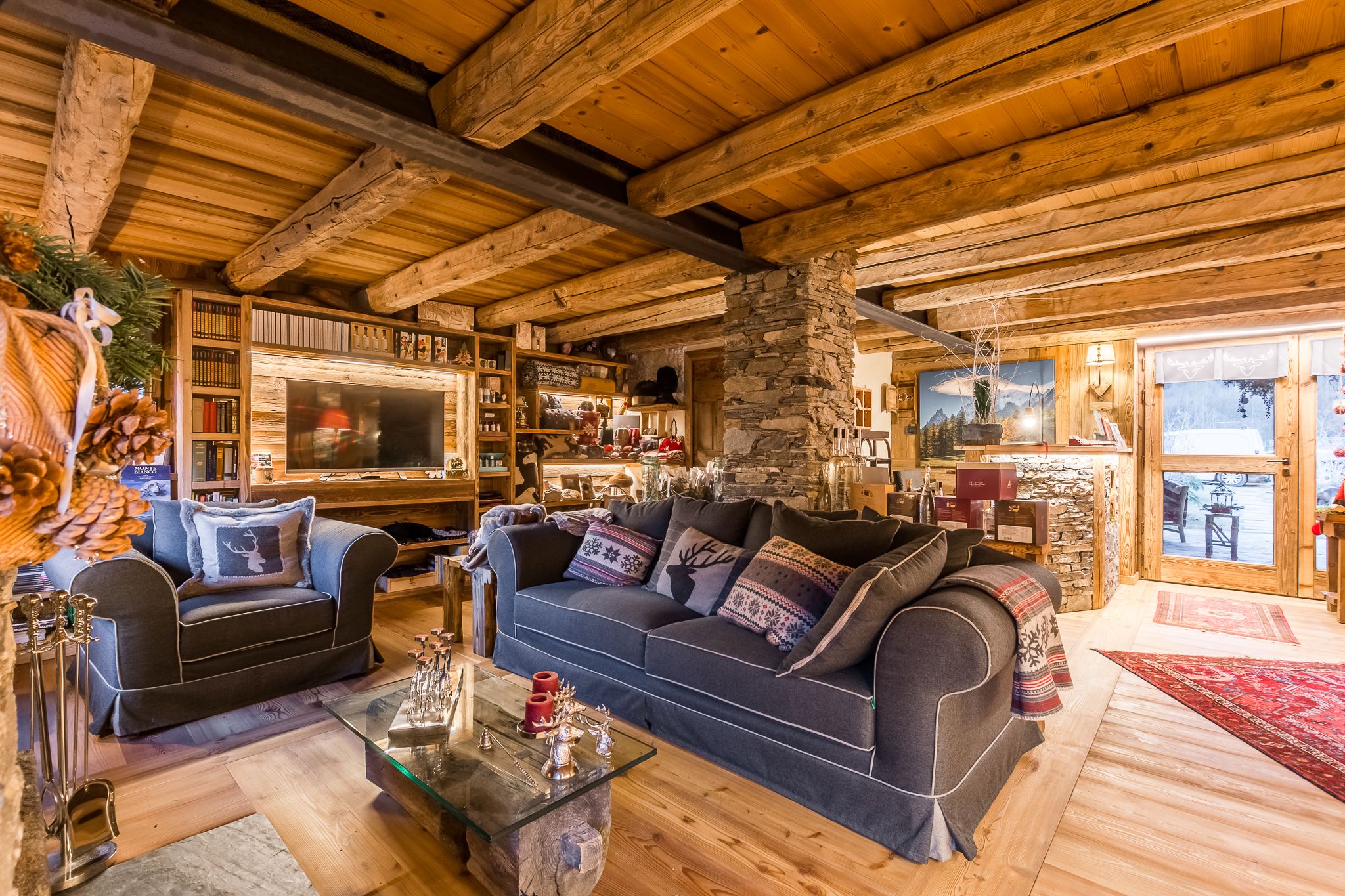 로비 좌석 공간