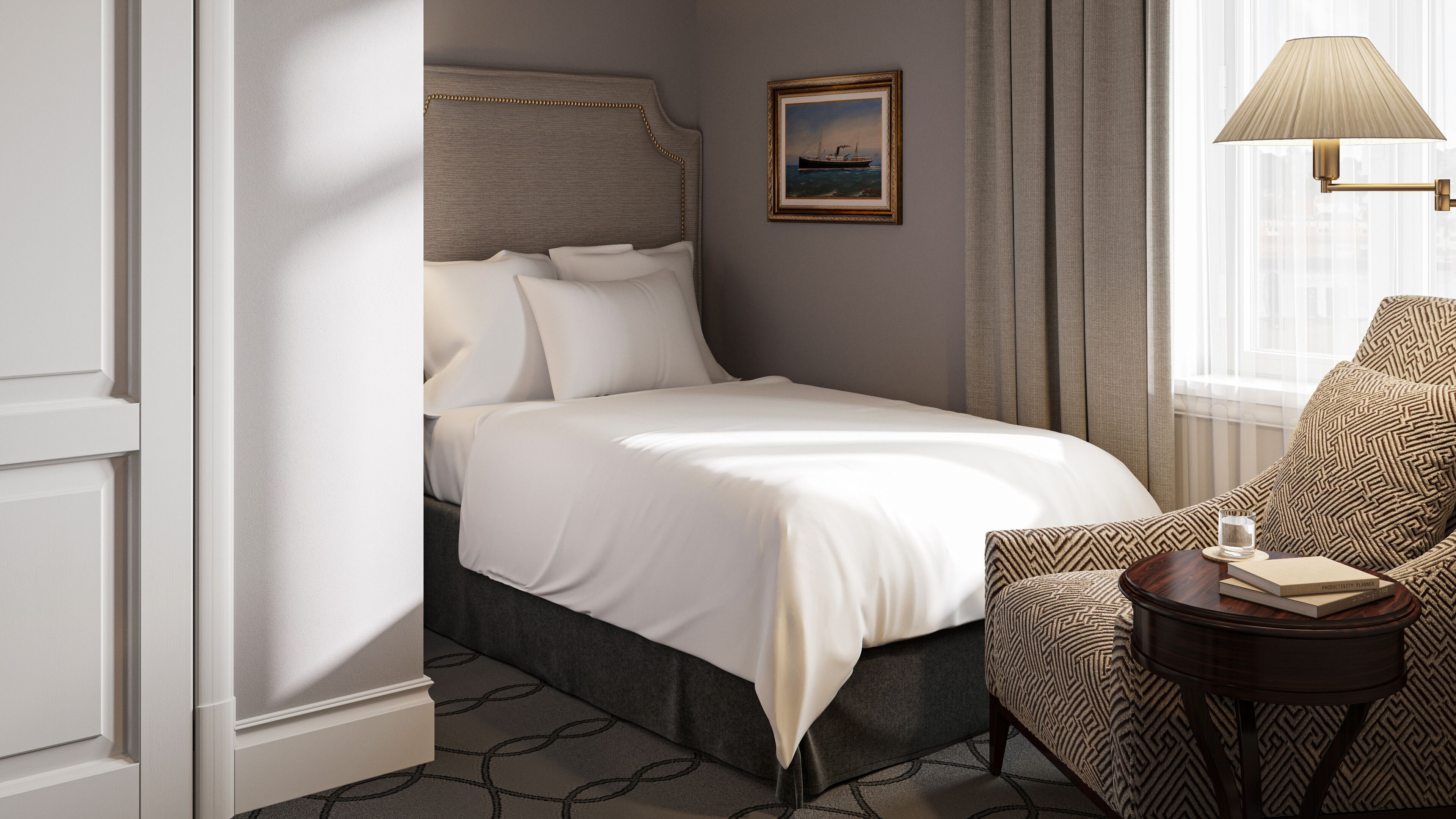 classic petite | 1 bedroom, minibar, desk, blackout curtains