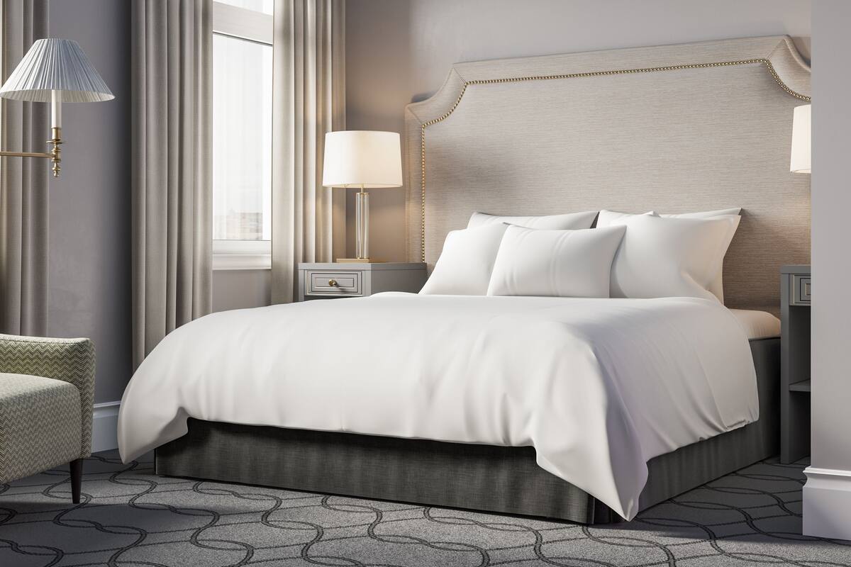 classic room | 1 bedroom, minibar, desk, blackout curtains