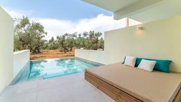 Superior-Suite, eigener Pool | Terrasse/Patio