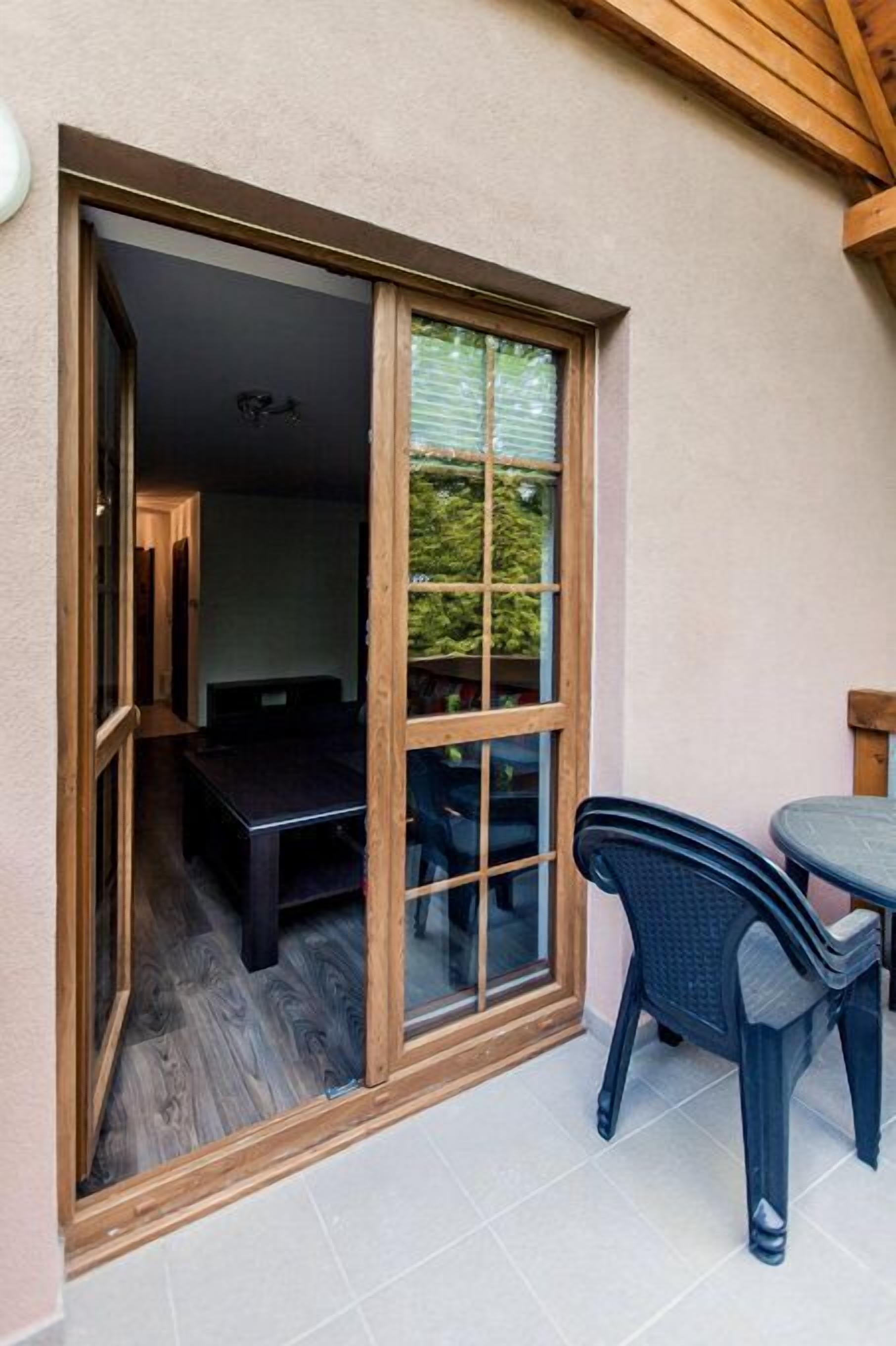 Apartment (18A/36) | Terrace/patio