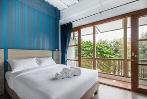 Premium Double Room, 1 Queen Bed, Balcony, Oceanfront | Veranda