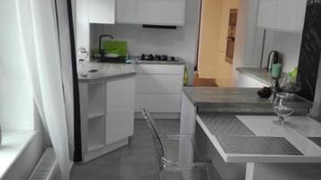 Apartment (66/1) | In-room dining