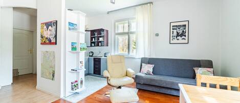 Appartement (66/2) | Coin séjour | Télévision à écran plat