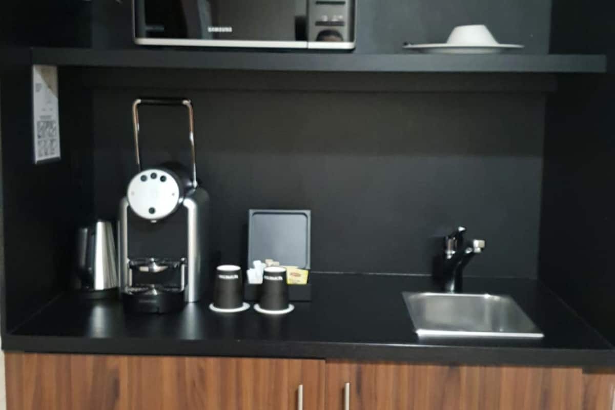 fridge, microwave, espresso maker, coffee/tea maker