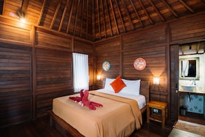 Cottage Deluxe | Una scrivania, letti aggiuntivi (a pagamento), Wi-Fi gratuito