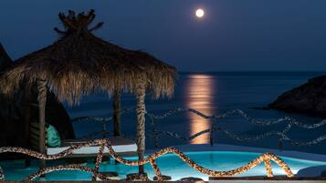 Blue & You | Teras/patio